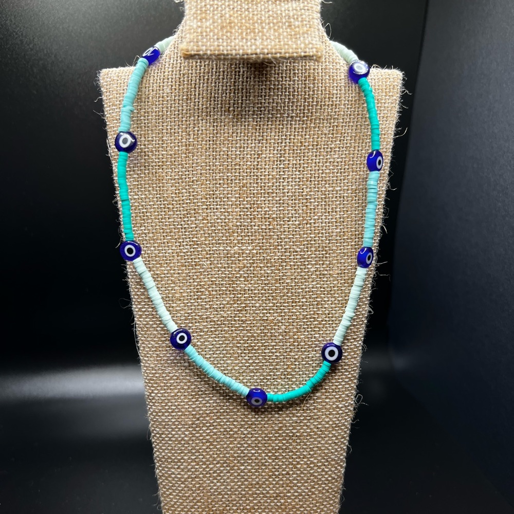 UO - Evil Eye Bead Choker